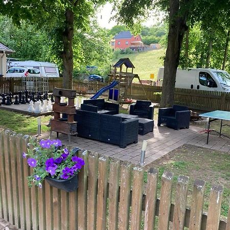 Bergs Bahnhof Apartman Ralingen Kültér fotó