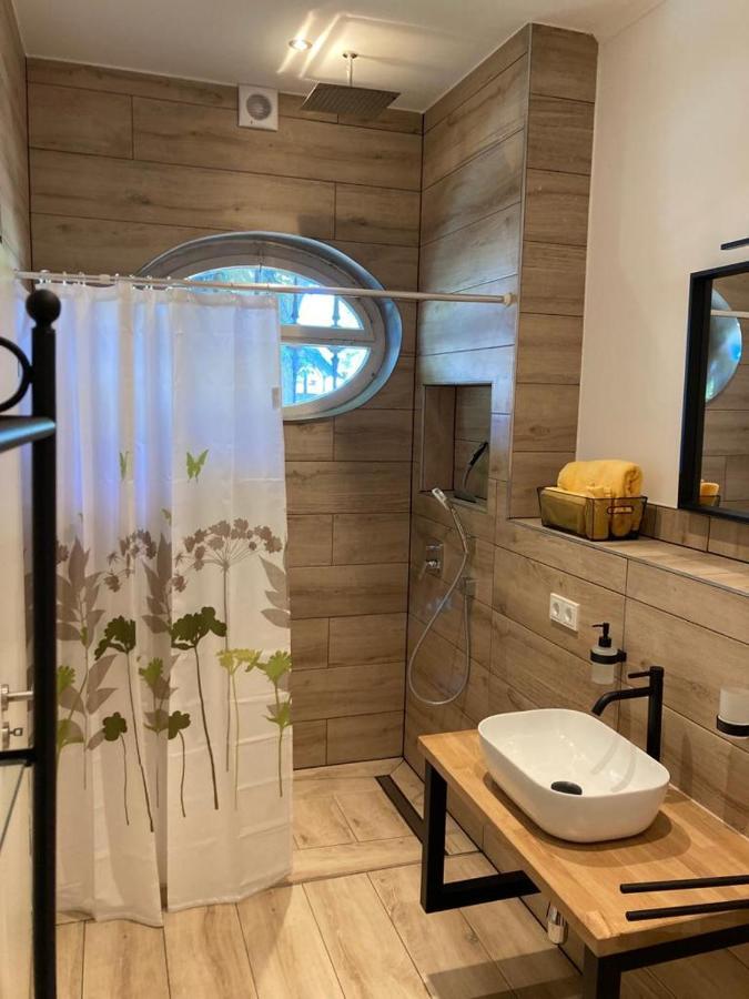 Bergs Bahnhof Apartman Ralingen Kültér fotó