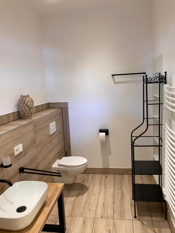 Bergs Bahnhof Apartman Ralingen Kültér fotó